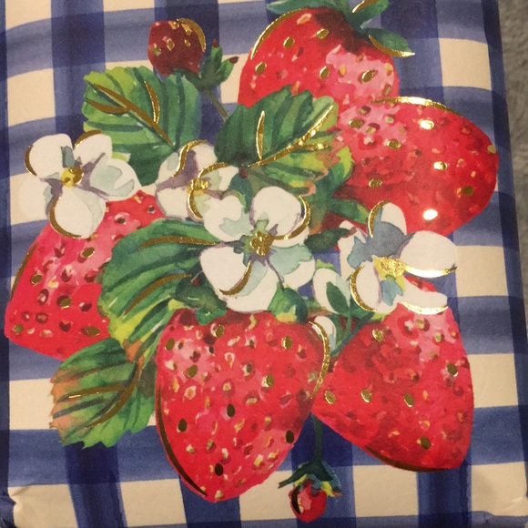 Scented Strawberry Fields Luxury Bar Hand Soap NWT 10.58oz shea butter vit E - Picture 3 of 15